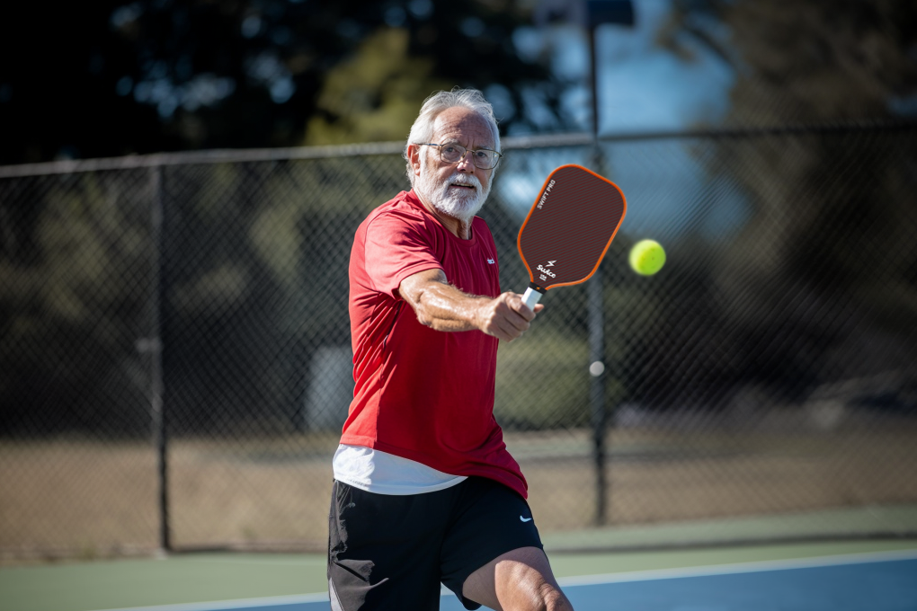 Veterans-playing-pickleball